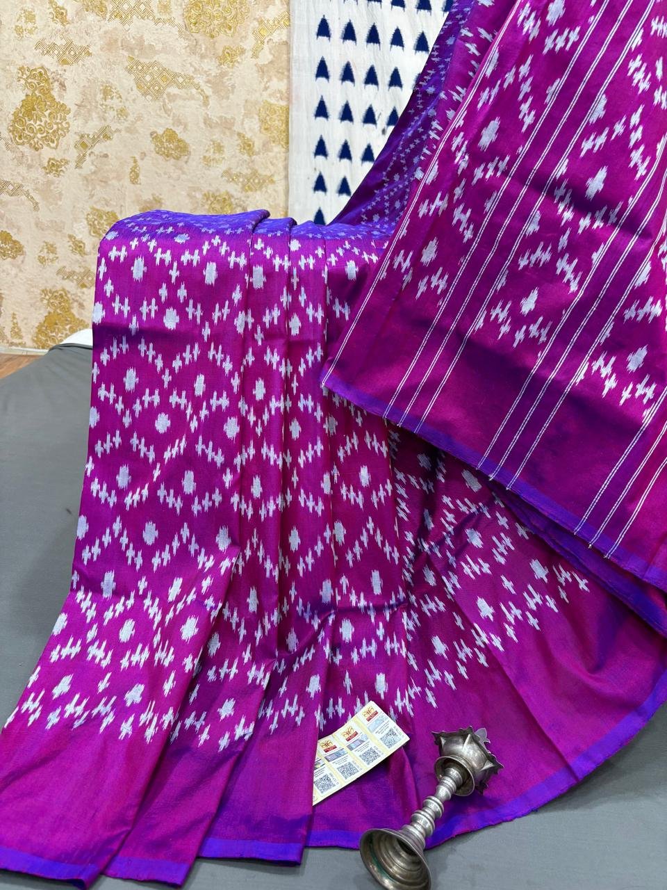 Light Weight Border Saree - PRMHY11-LWBSCSBDC-02