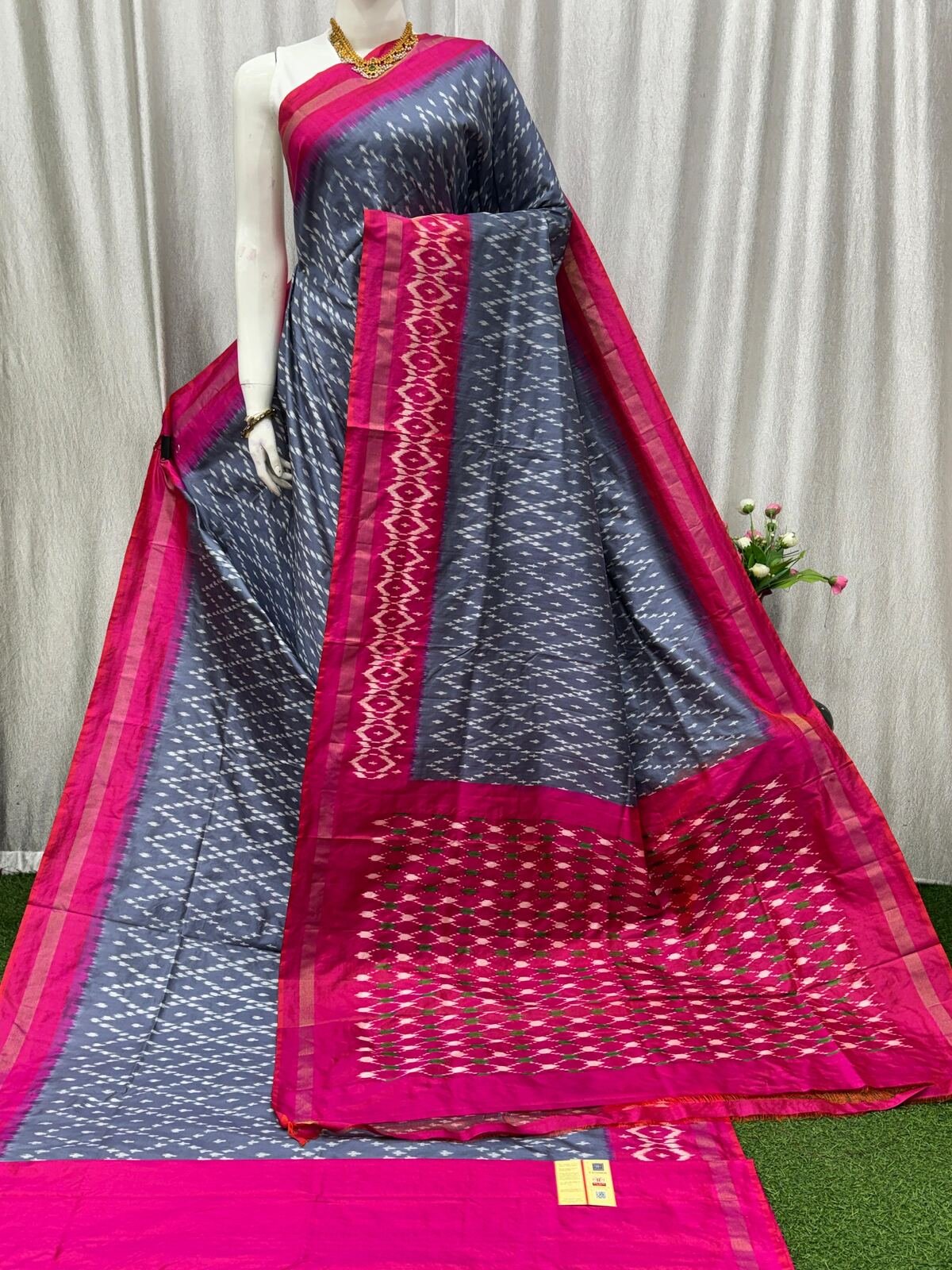 Lightweight Ikat Silk - PASKG11-LSWBCTDCD-04