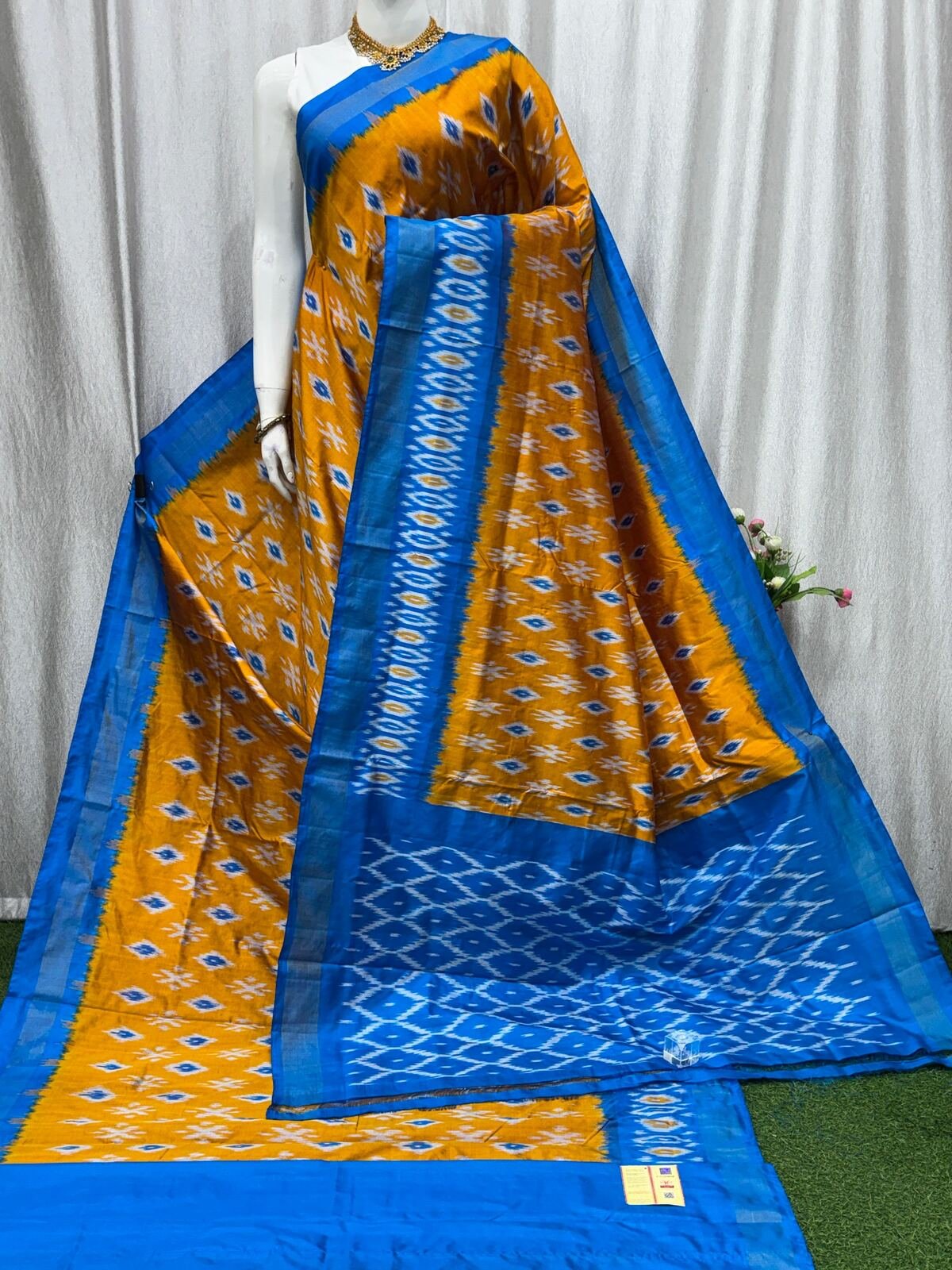 Lightweight Ikat Silk - PASKG11-LSWBCTDCD-07