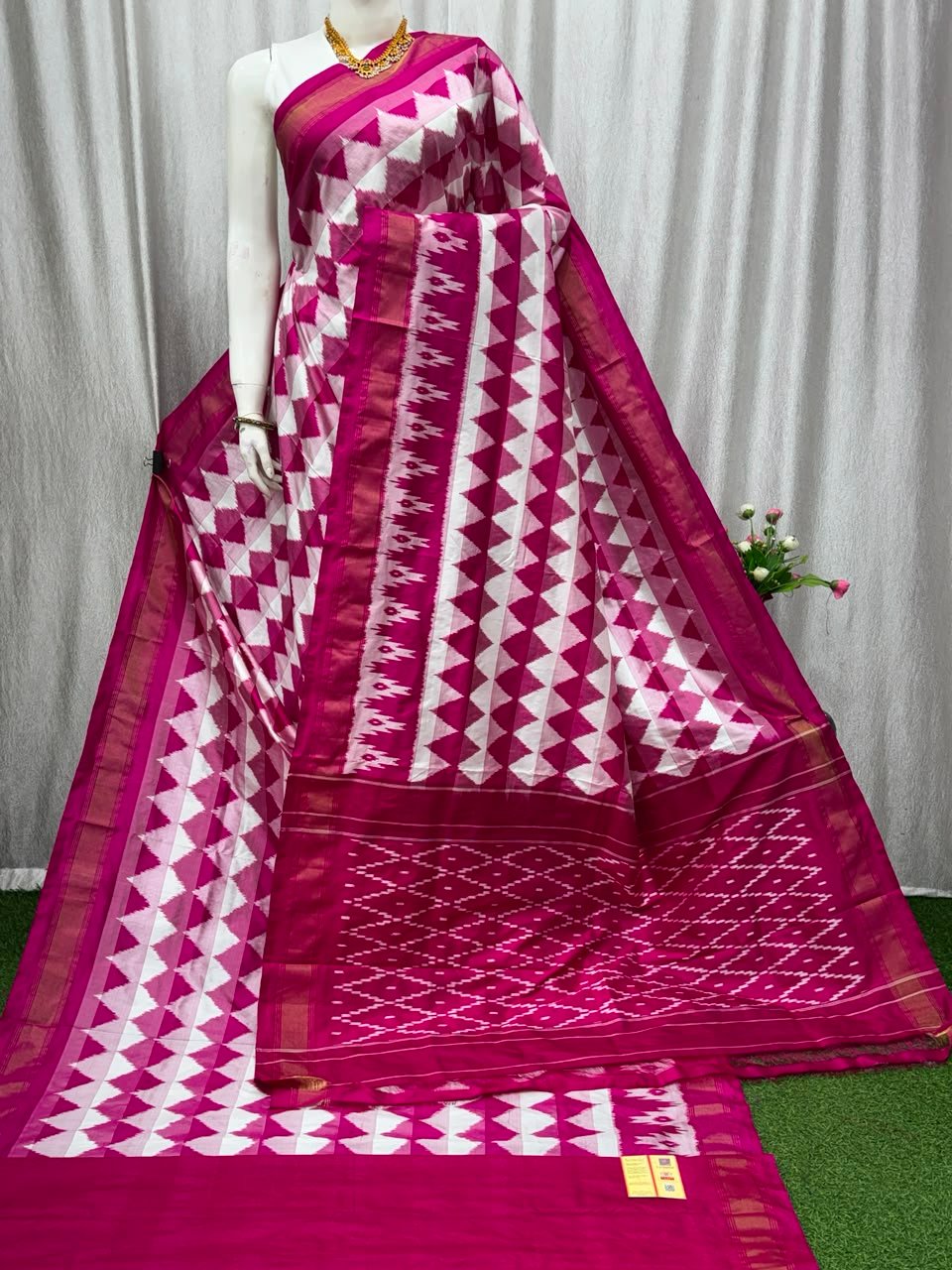 Lightweight Ikat Silk - PASKN27-LSWBDTDCC-54