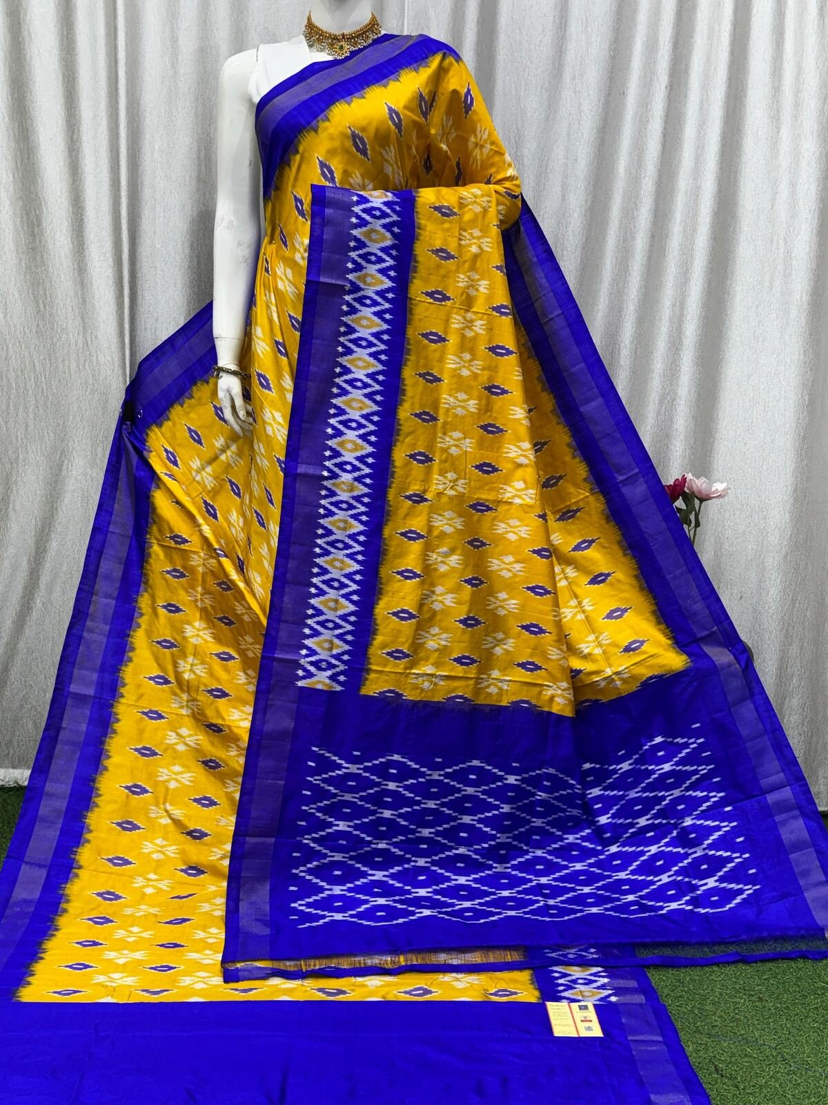 Lightweight Ikat Silk - PASKO12-LSWBDTFCD-18