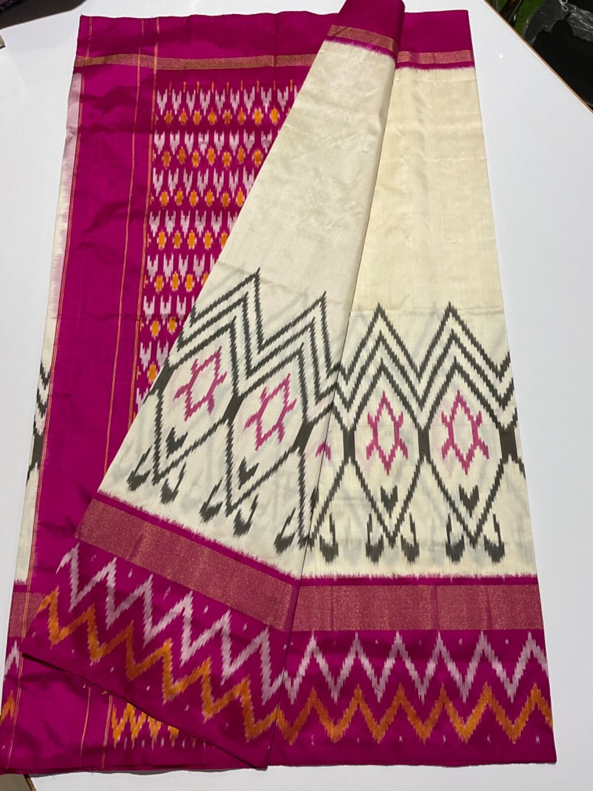 Light Weight Silk Saree - PLXHY15-ILWSDXNCC-03