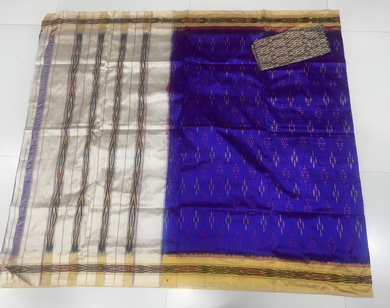 Lightweight Ikat Silk - PSDHL08-LSWBCXDCD-04