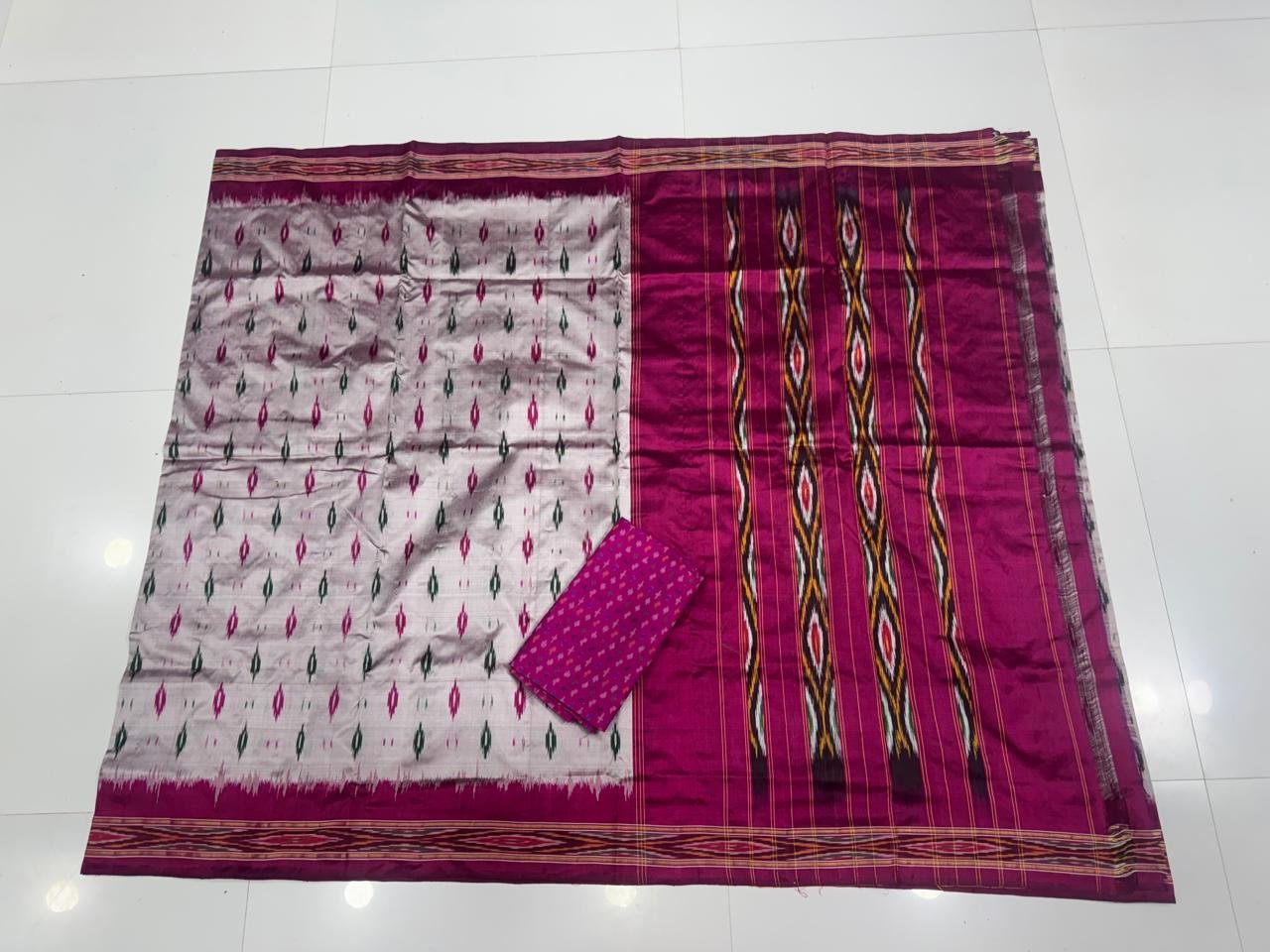 Lightweight Ikat Silk - PSDHO06-LSWBCXFCD-07