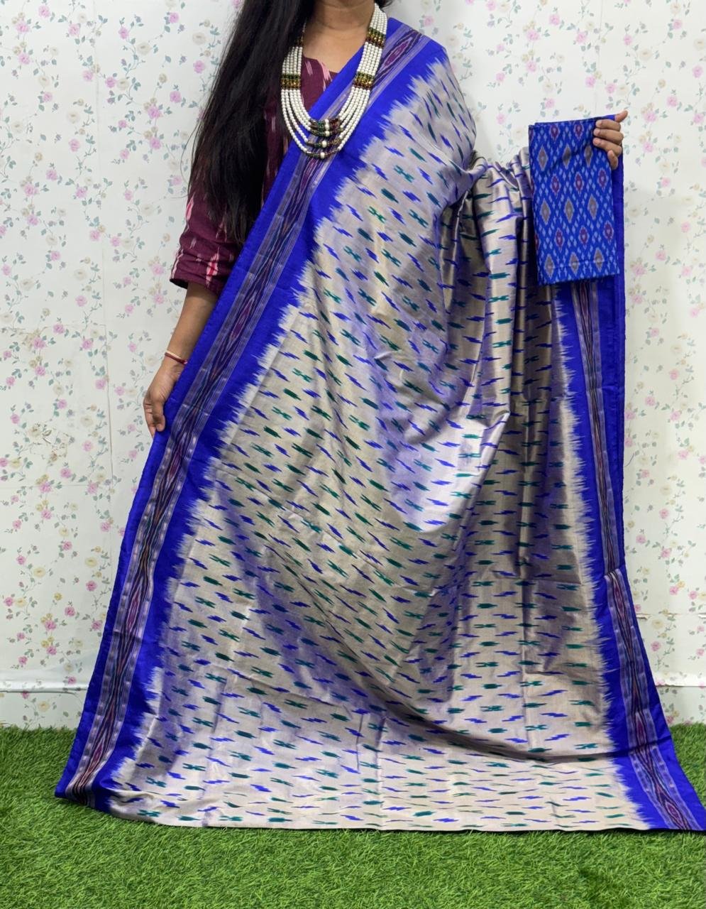 Lightweight Ikat Silk - PSDHS14-LSWBCXFDD-03