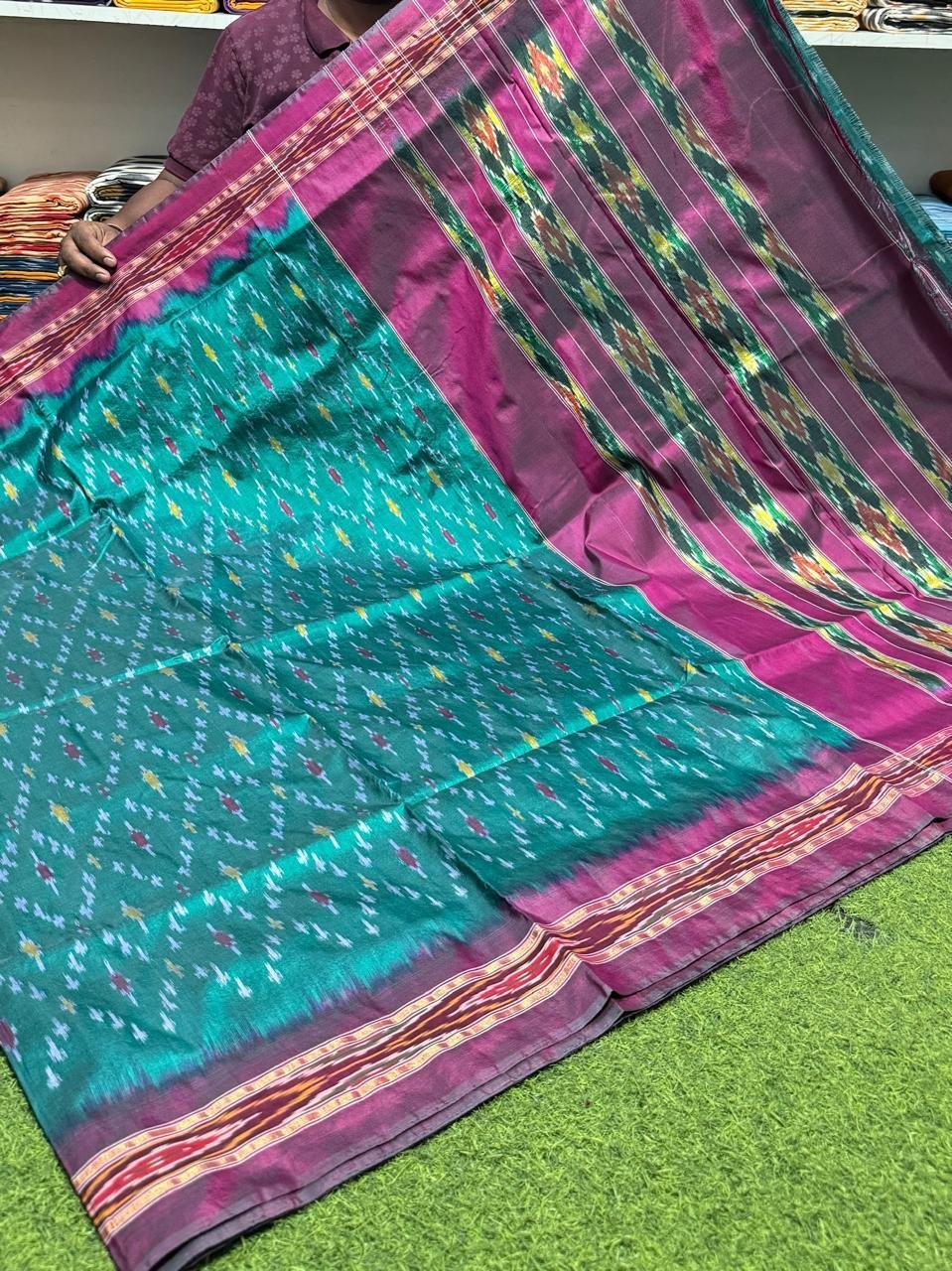 Lightweight Ikat Silk - PSRGG18-LSNBCSSDC-03