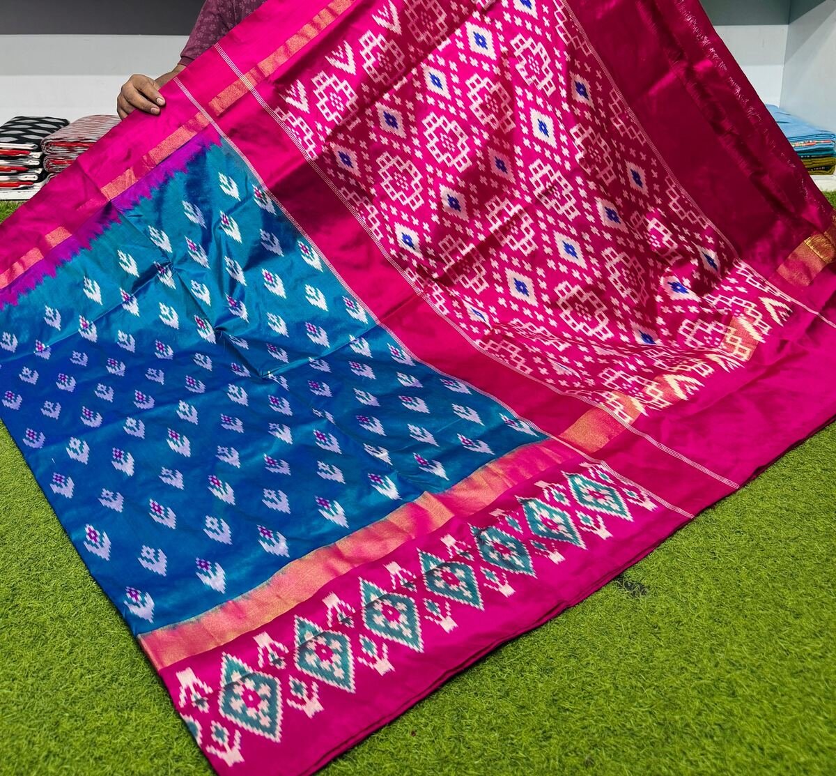 Lightweight Ikat Silk - PSRGG19-LSWBCTDCC-15