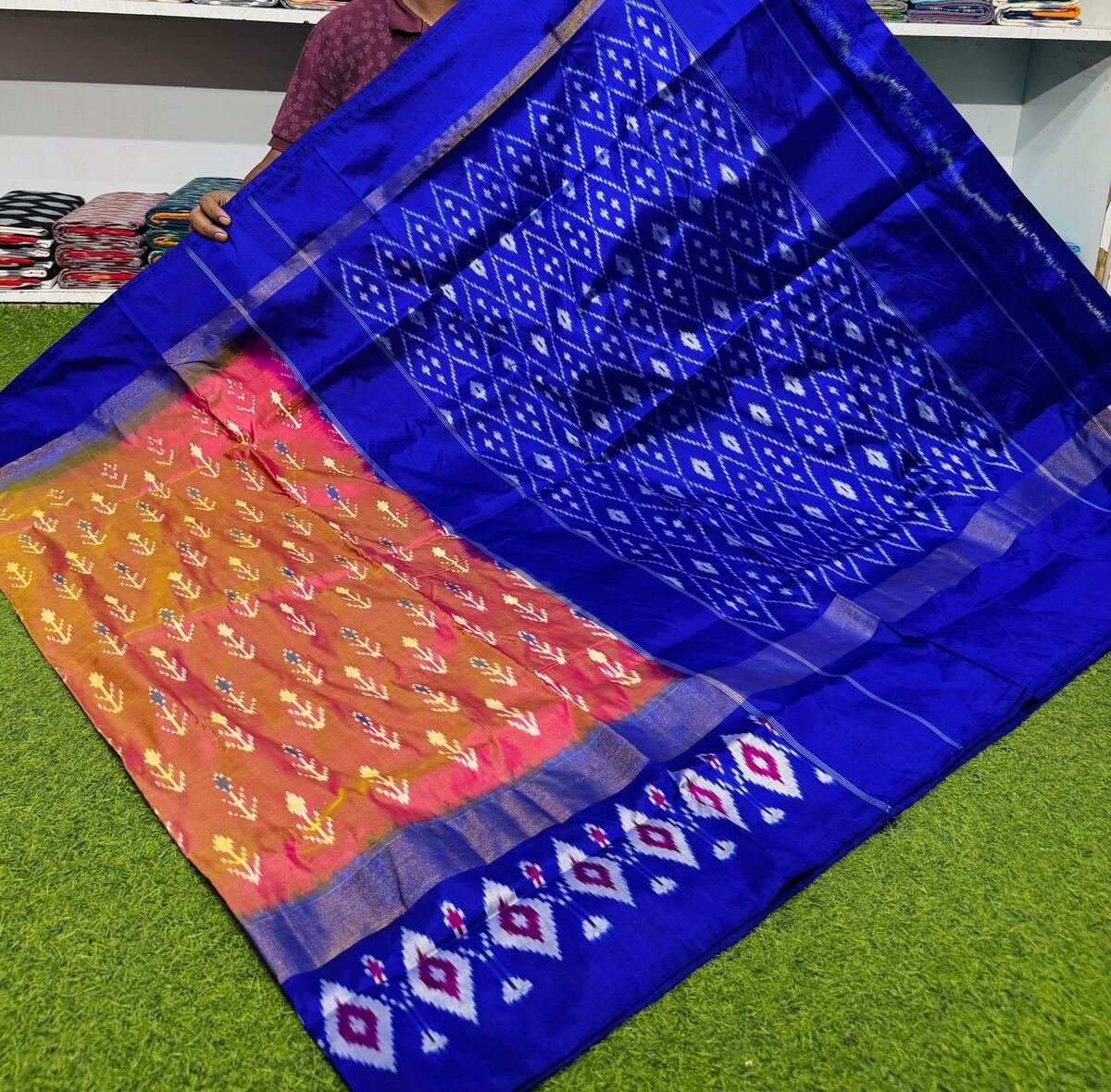 Lightweight Ikat Silk - PSRGG19-LSWBCTDCC-16