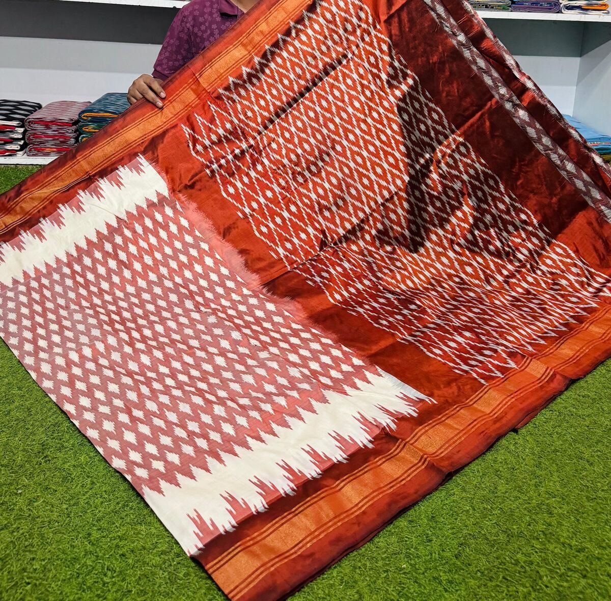 Lightweight Ikat Silk - PSRGG19-LSWBCTDCC-27