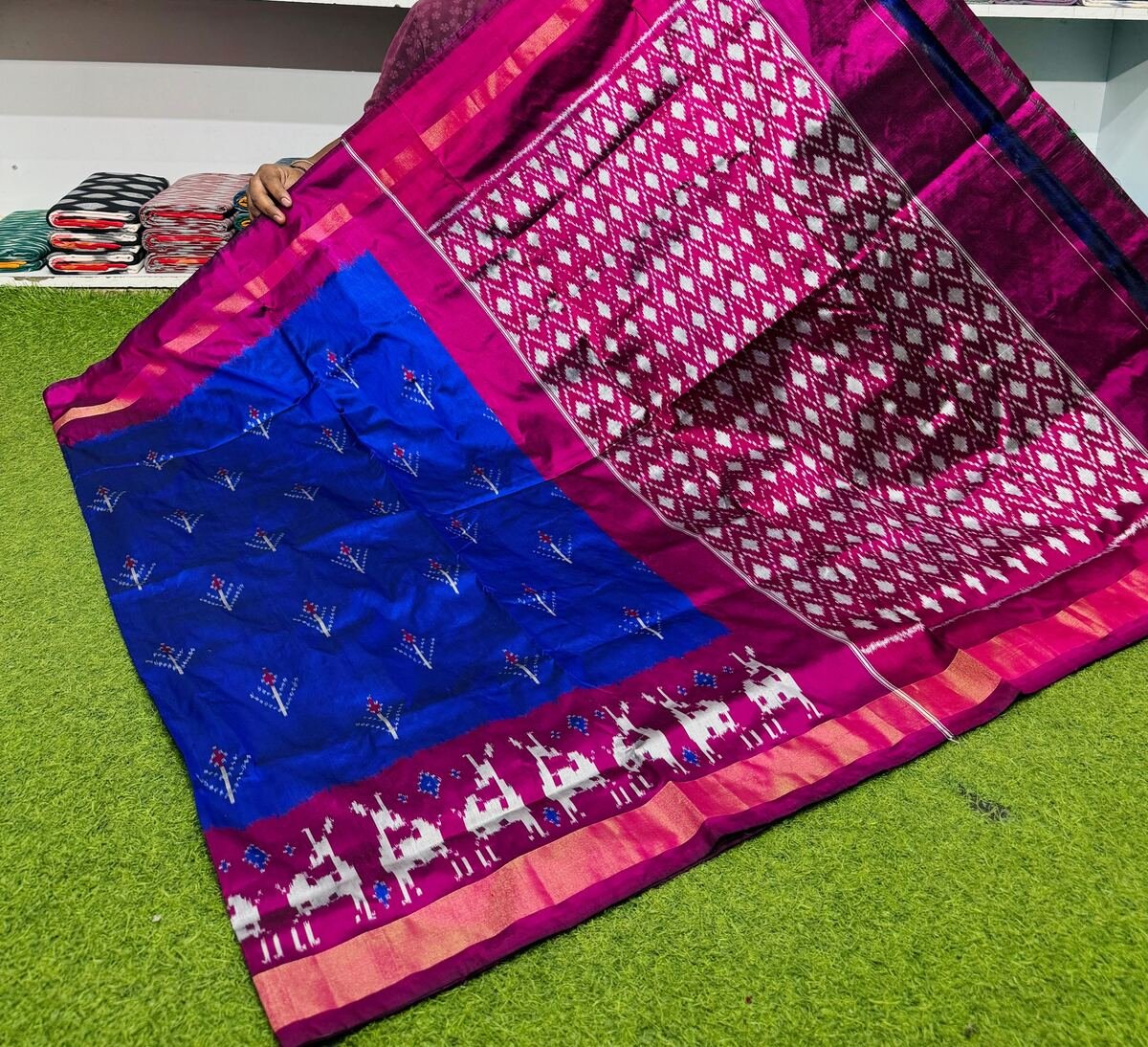 Lightweight Ikat Silk - PSRGG19-LSWBCTDCC-29