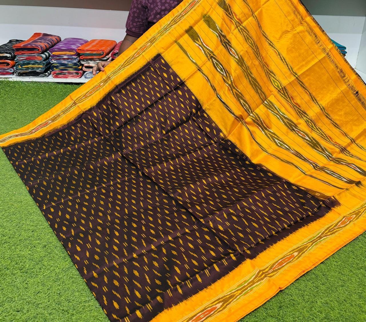 Lightweight Ikat Silk - PSRGL31-LSNBCSSDC-10