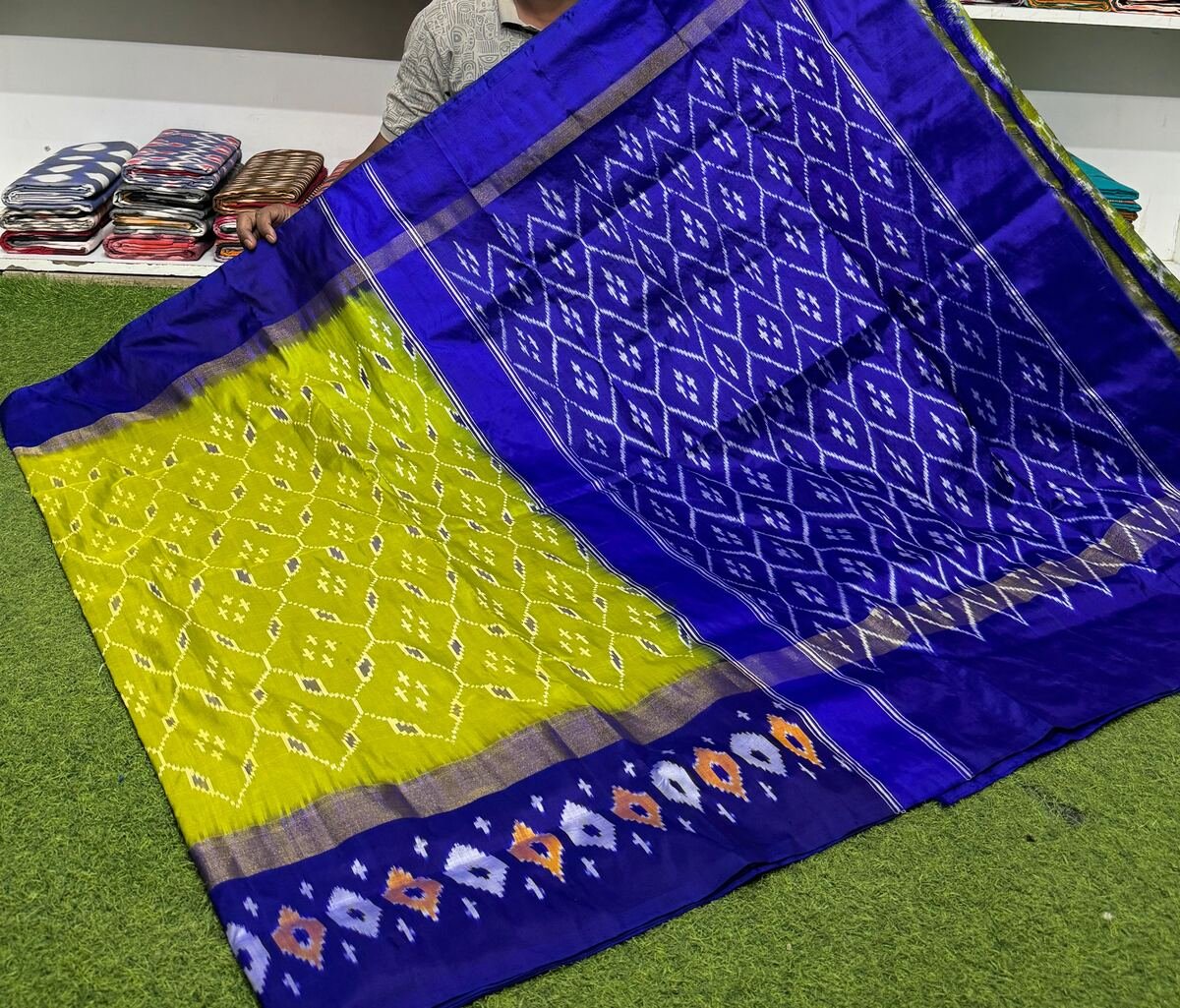 Lightweight Ikat Silk - PSRGN04-LSWBDTDDC-21