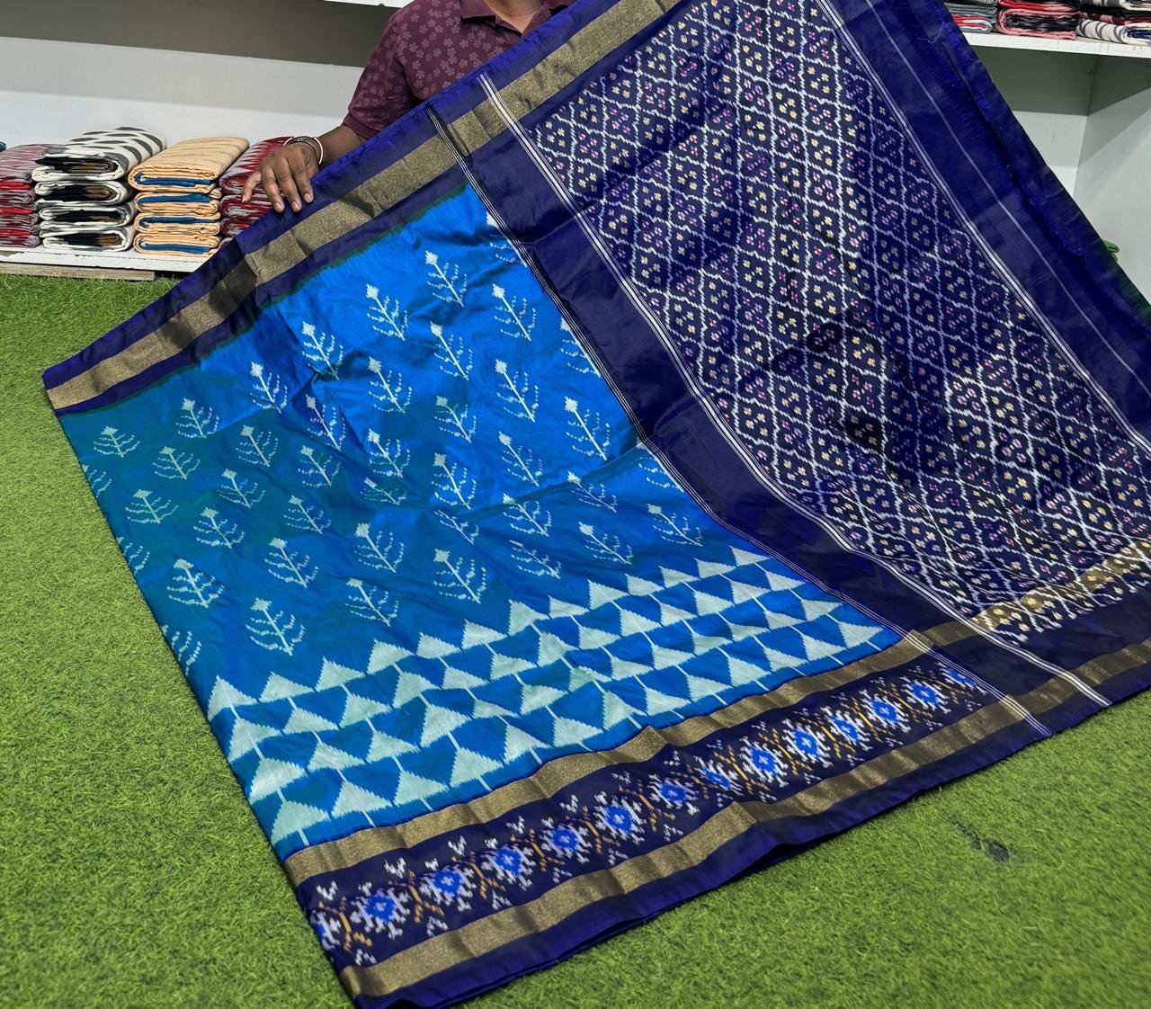 Lightweight Ikat Silk - PSRGN09-LSWBDTDDC-04