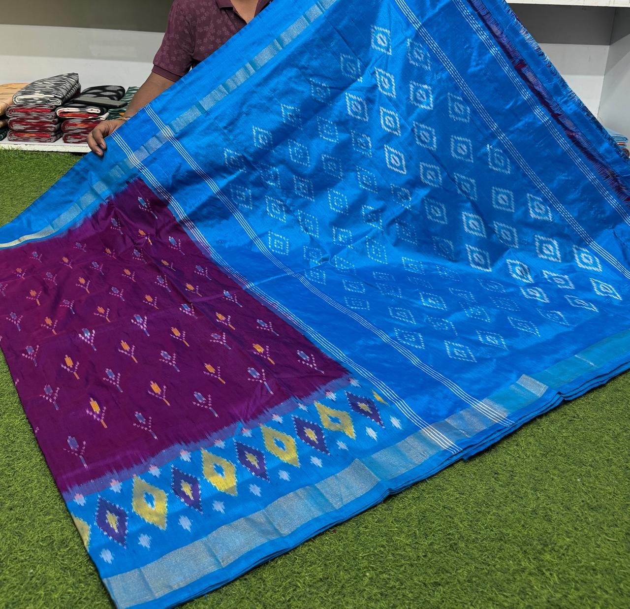 Lightweight Ikat Silk - PSRGO01-LSWBDTZCD-08