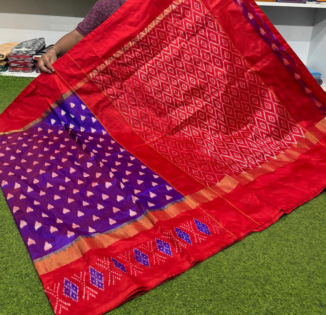 Lightweight Ikat Silk - PSRGO01-LSWBDTZCD-09