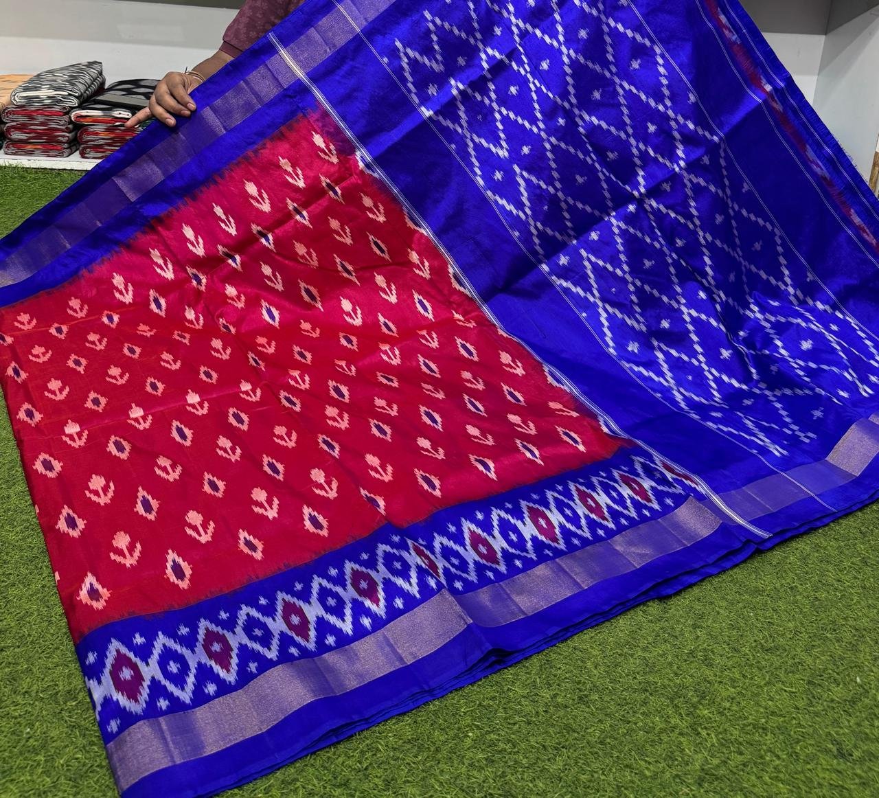 Lightweight Ikat Silk - PSRGO01-LSWBDTZCD-13