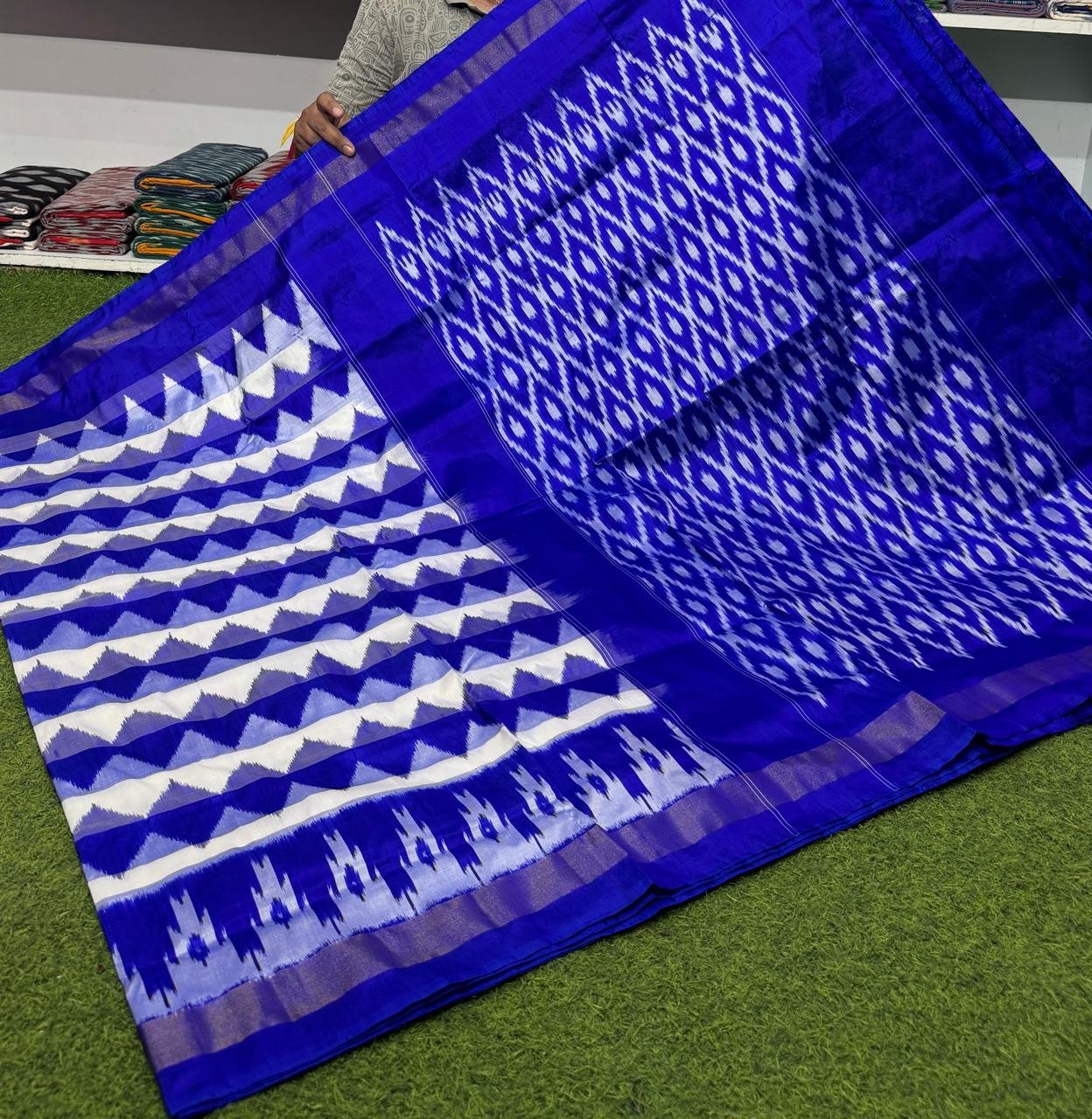 Lightweight Ikat Silk - PSRGO01-LSWBDTZCD-29
