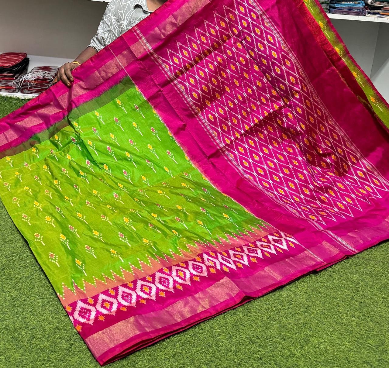 Lightweight Ikat Silk - PSRGO01-LSWBDTZCD-37