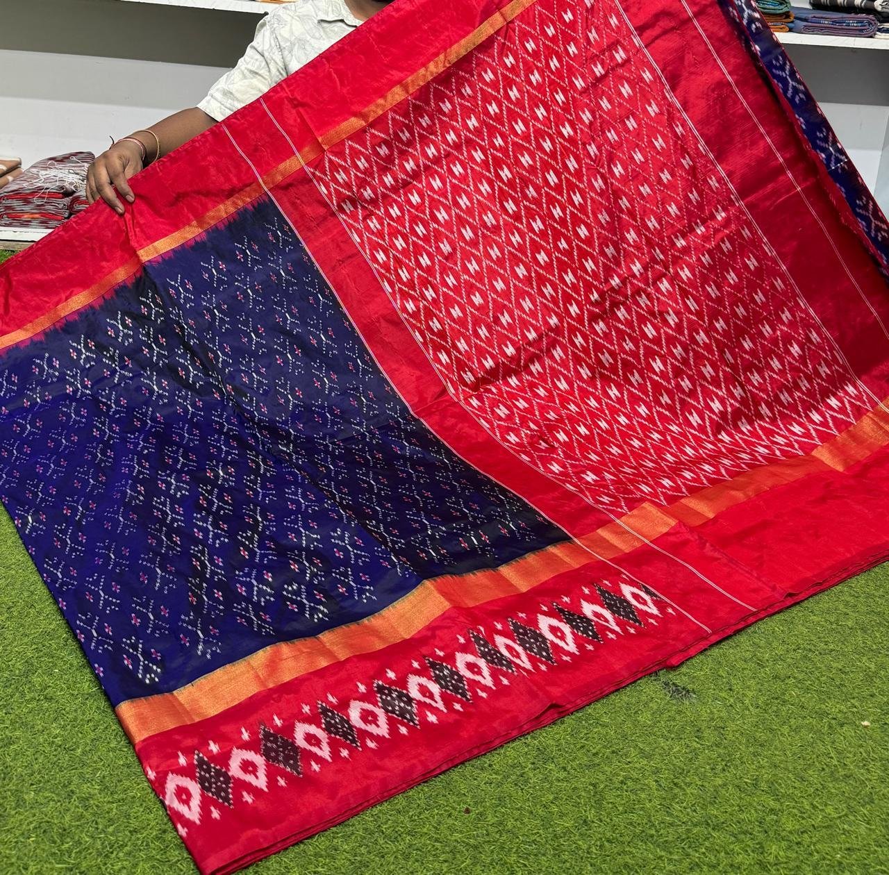 Lightweight Ikat Silk - PSRGO12-LSWBDTZCD-16