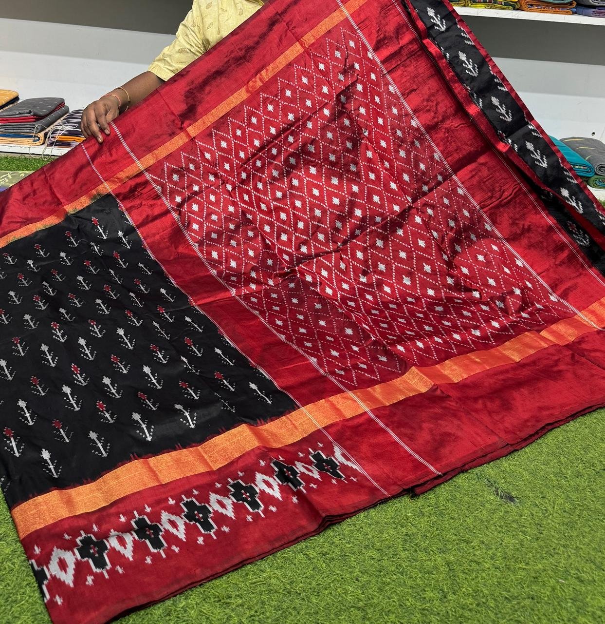 Lightweight Ikat Silk - PSRGO18-LSWBDTZCD-13