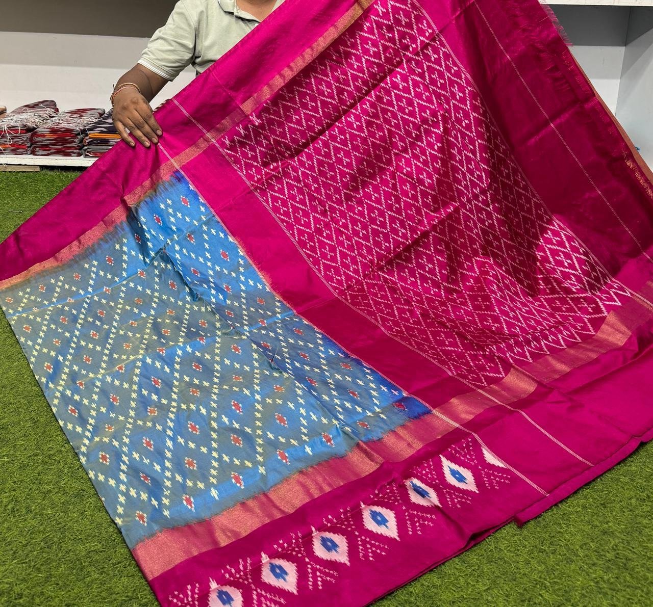 Lightweight Ikat Silk - PSRGO26-LSWBDTFDD-31