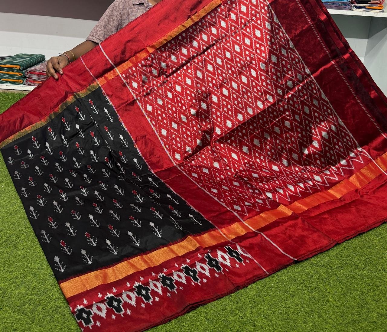 Lightweight Ikat Silk - PSRGS16-LSWBCTZDD-06
