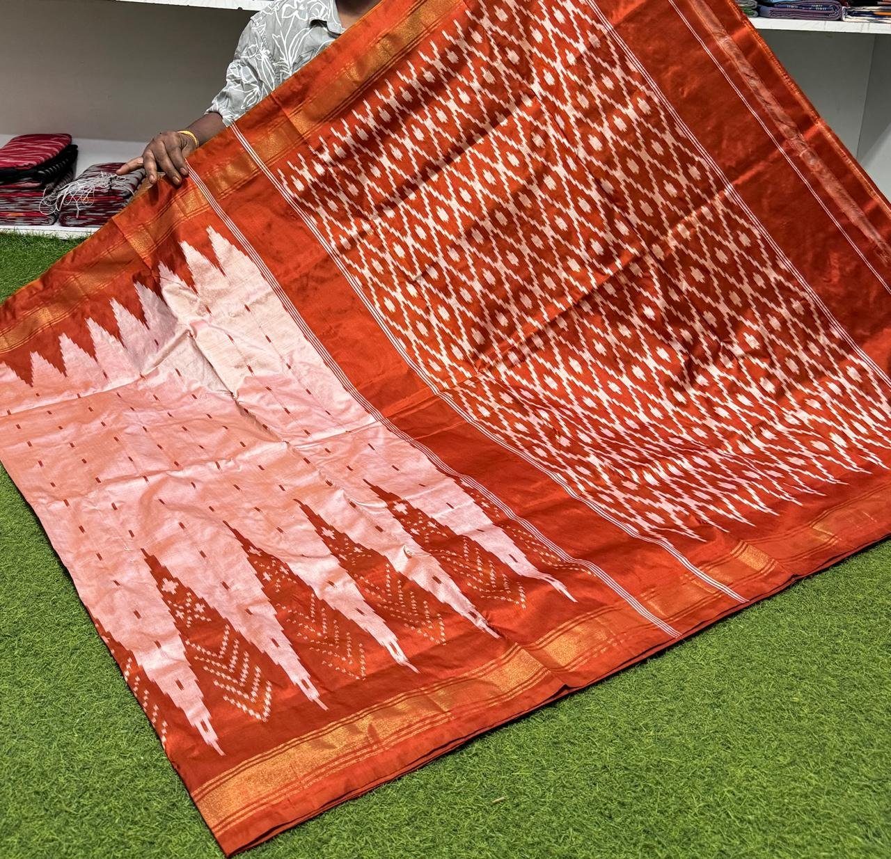 Lightweight Ikat Silk - PSRGS24-LSWBCTZDD-01