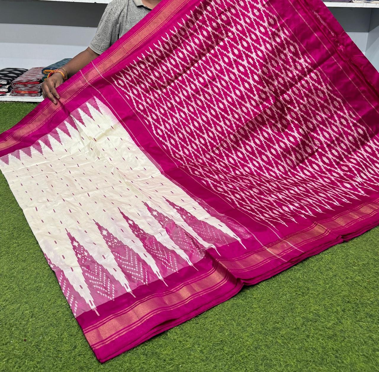 Lightweight Ikat Silk - PSRGS24-LSWBCTZDD-38