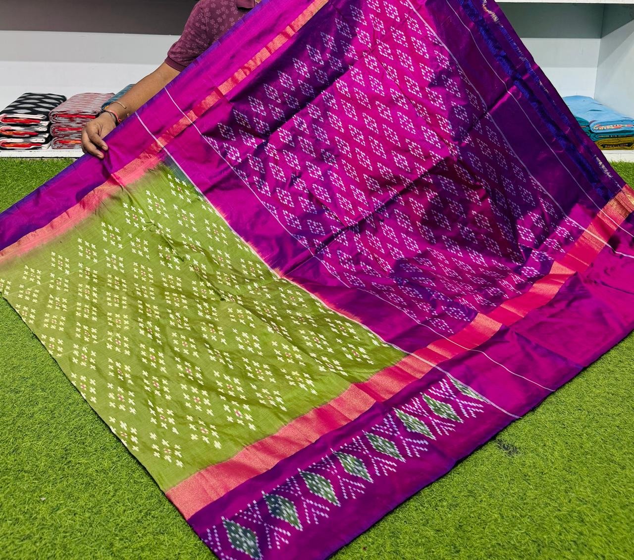 Lightweight Ikat Silk - PSRGS24-LSWBCTZDD-56