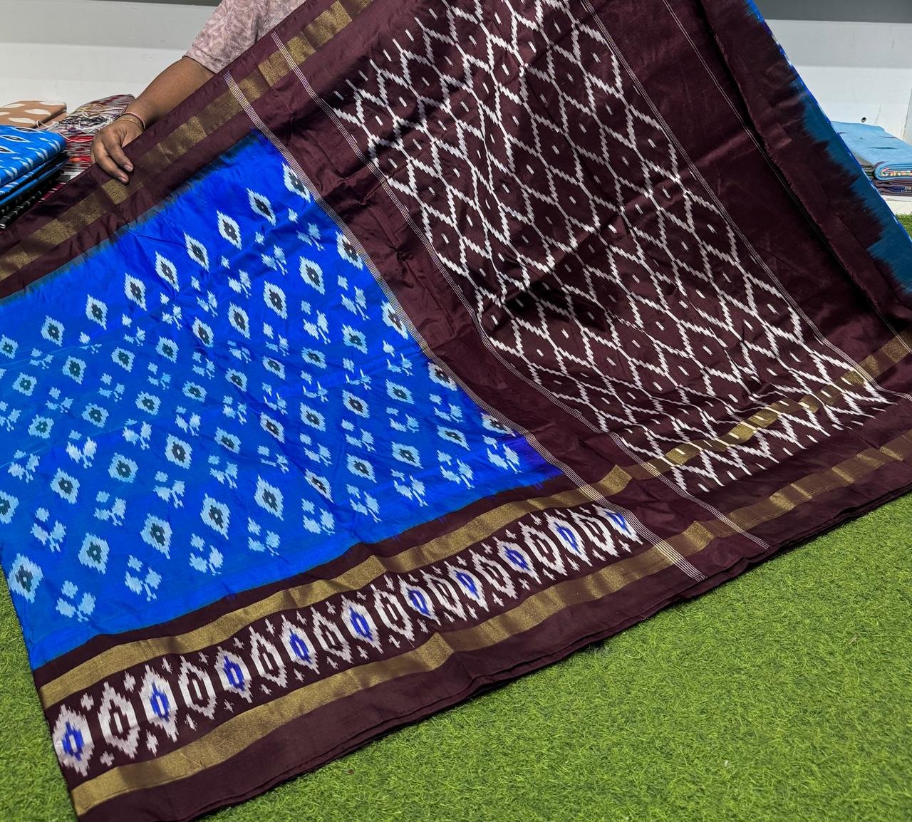 Lightweight Ikat Silk - PSRGS29-LSWBCTZCD-06