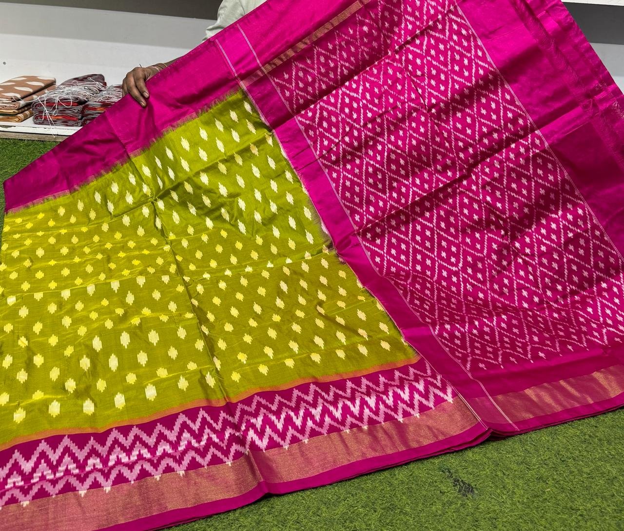 Lightweight Ikat Silk - PSRGS29-LSWBCTZCD-17