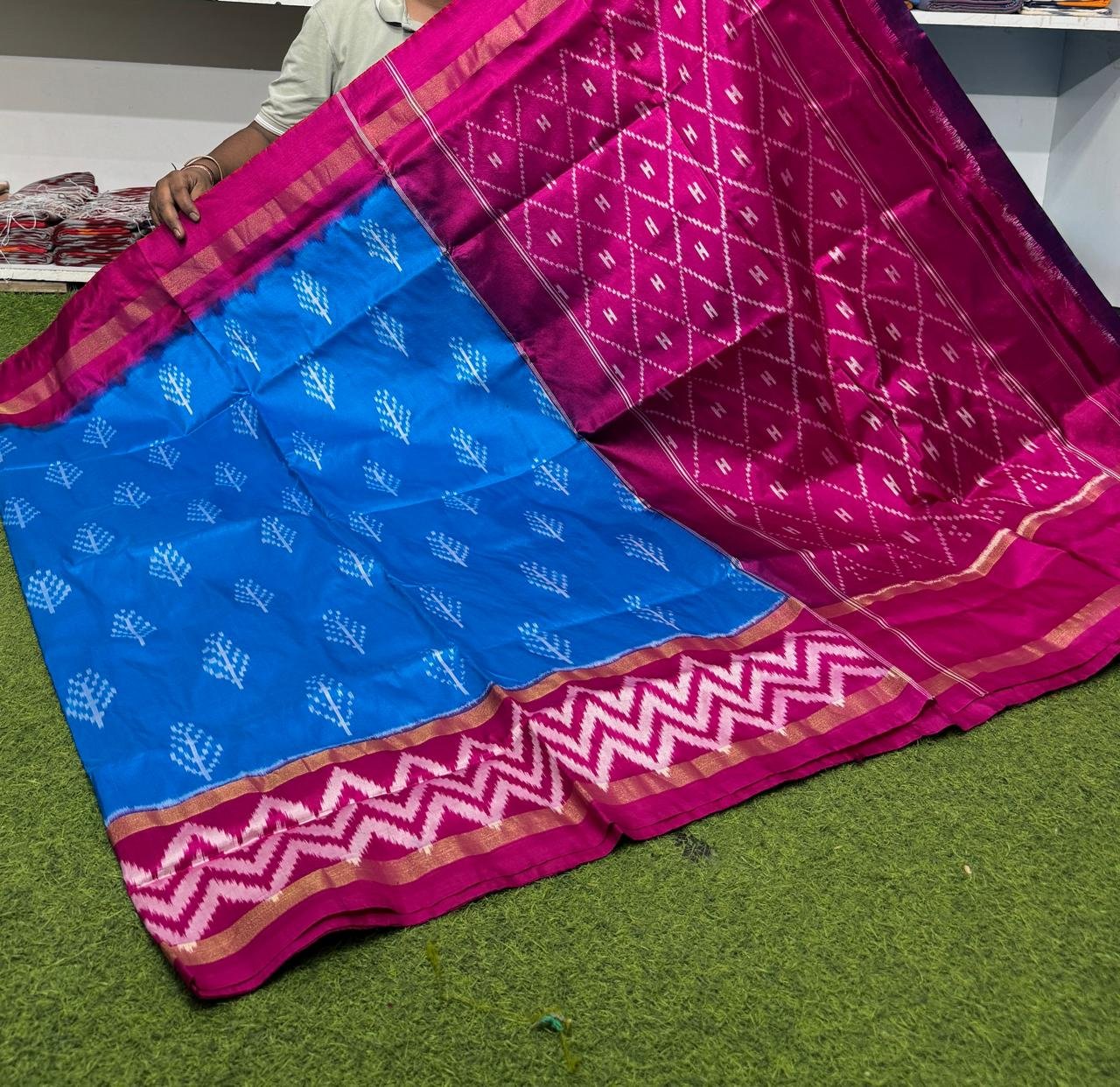 Lightweight Ikat Silk - PSRGS29-LSWBCTZCD-22