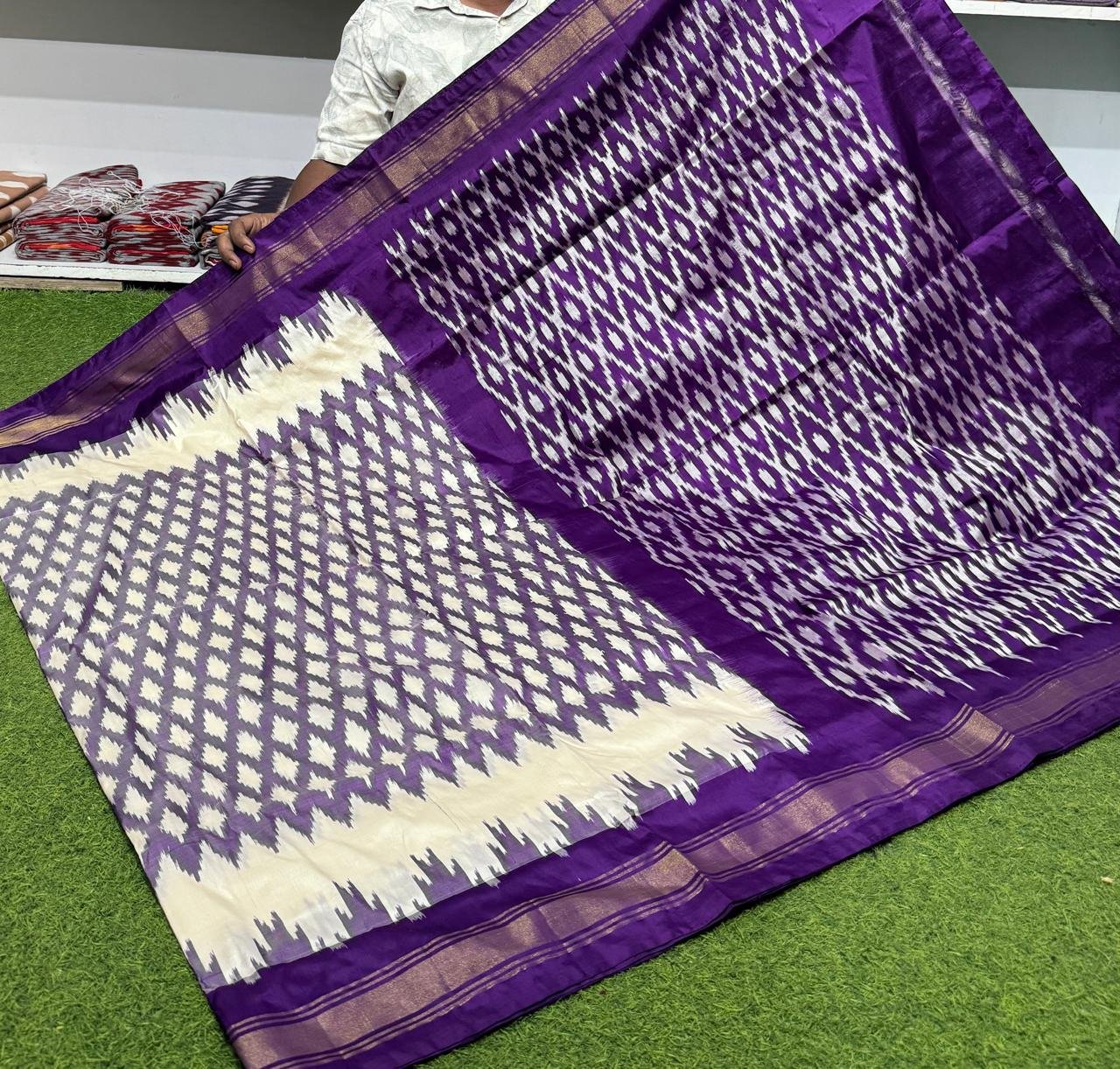 Lightweight Ikat Silk - PSRGS29-LSWBCTZCD-43