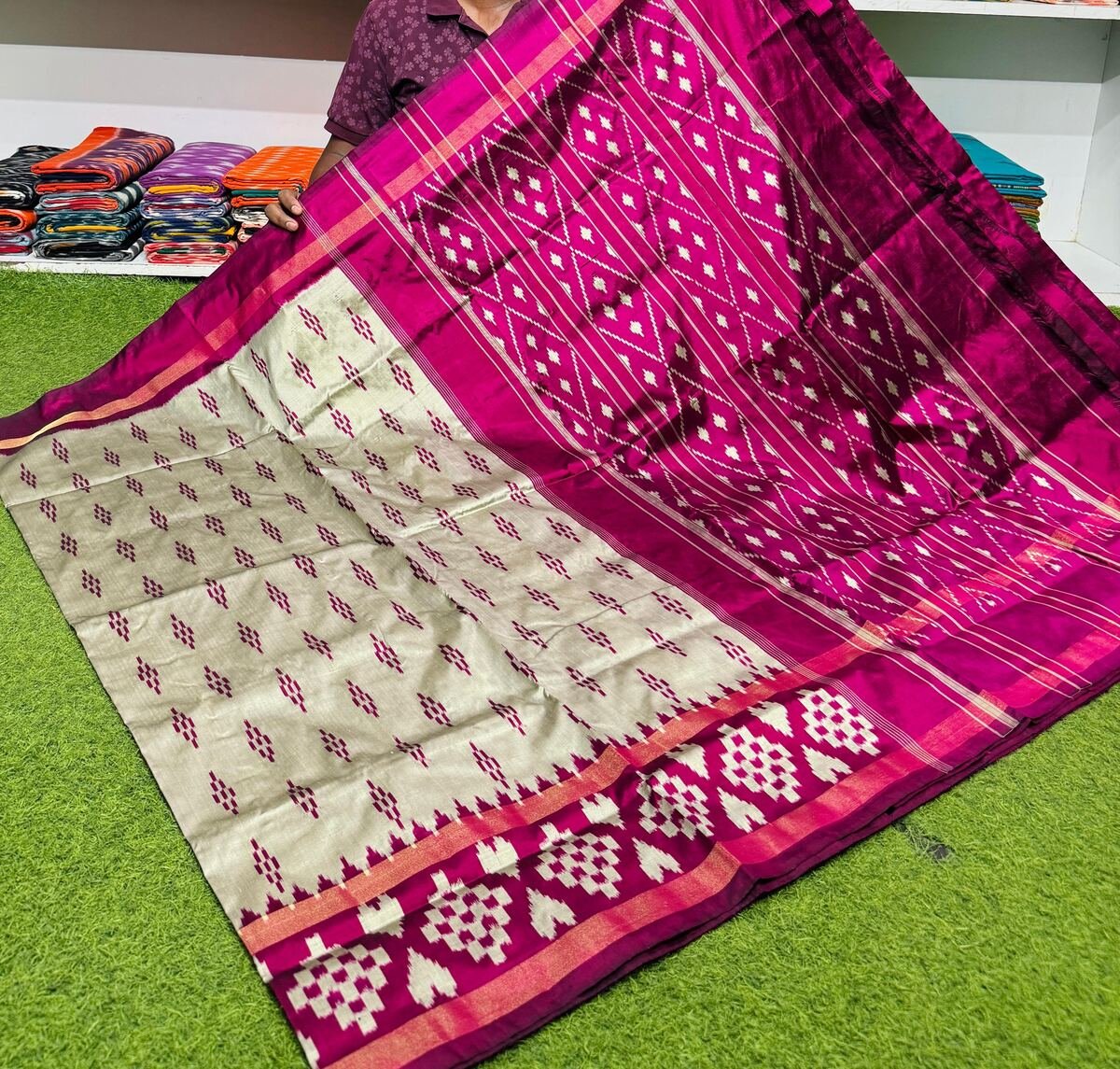 Light Weight Silk Saree - PSRGY25-ILWSDTDDC-24