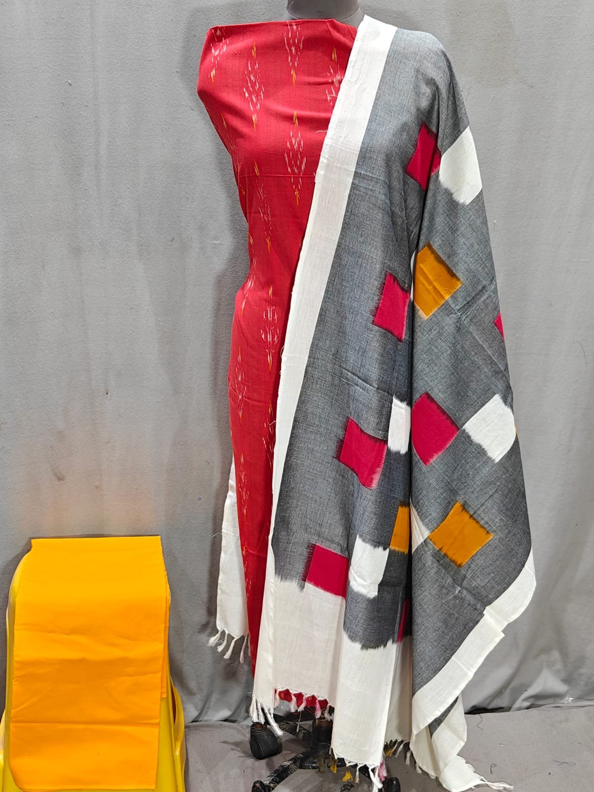 Salwar Set - PGMRG01-CS3PDIECC-28