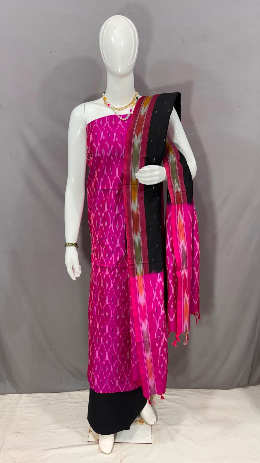Salwar Set - PKHSL08-SCSMCISSD-28