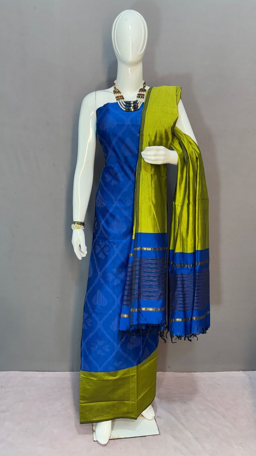 Salwar Set - PKHSS15-SCSMDIDCD-23