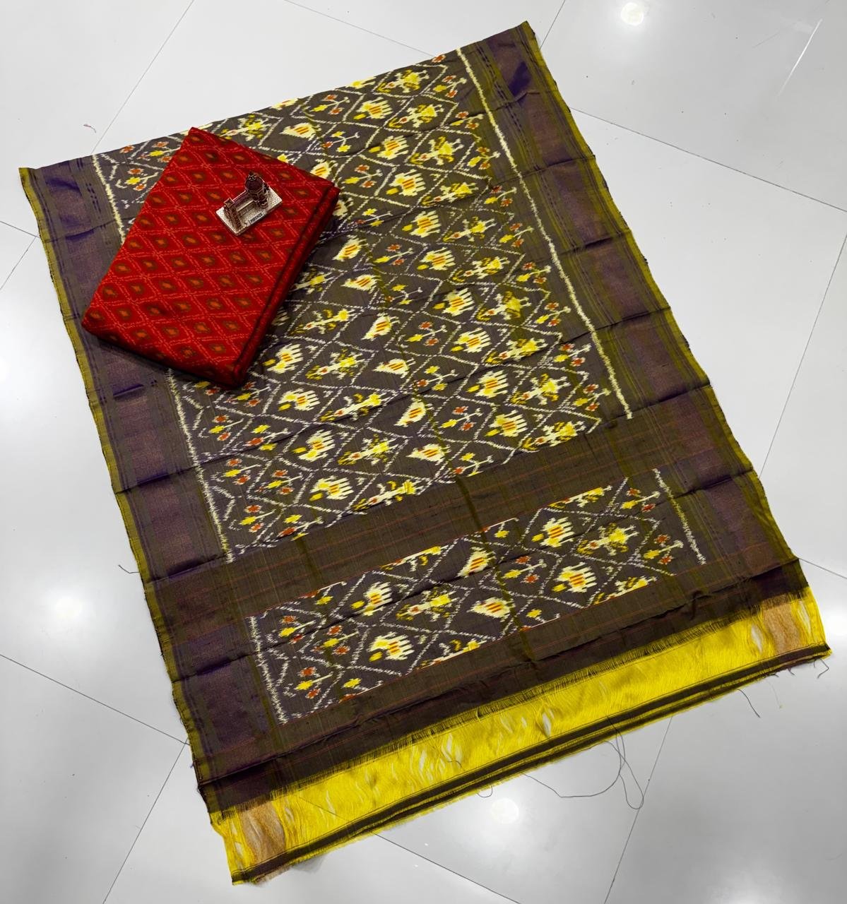Salwar Set - PSDHO01-SDSTDFBDC-35