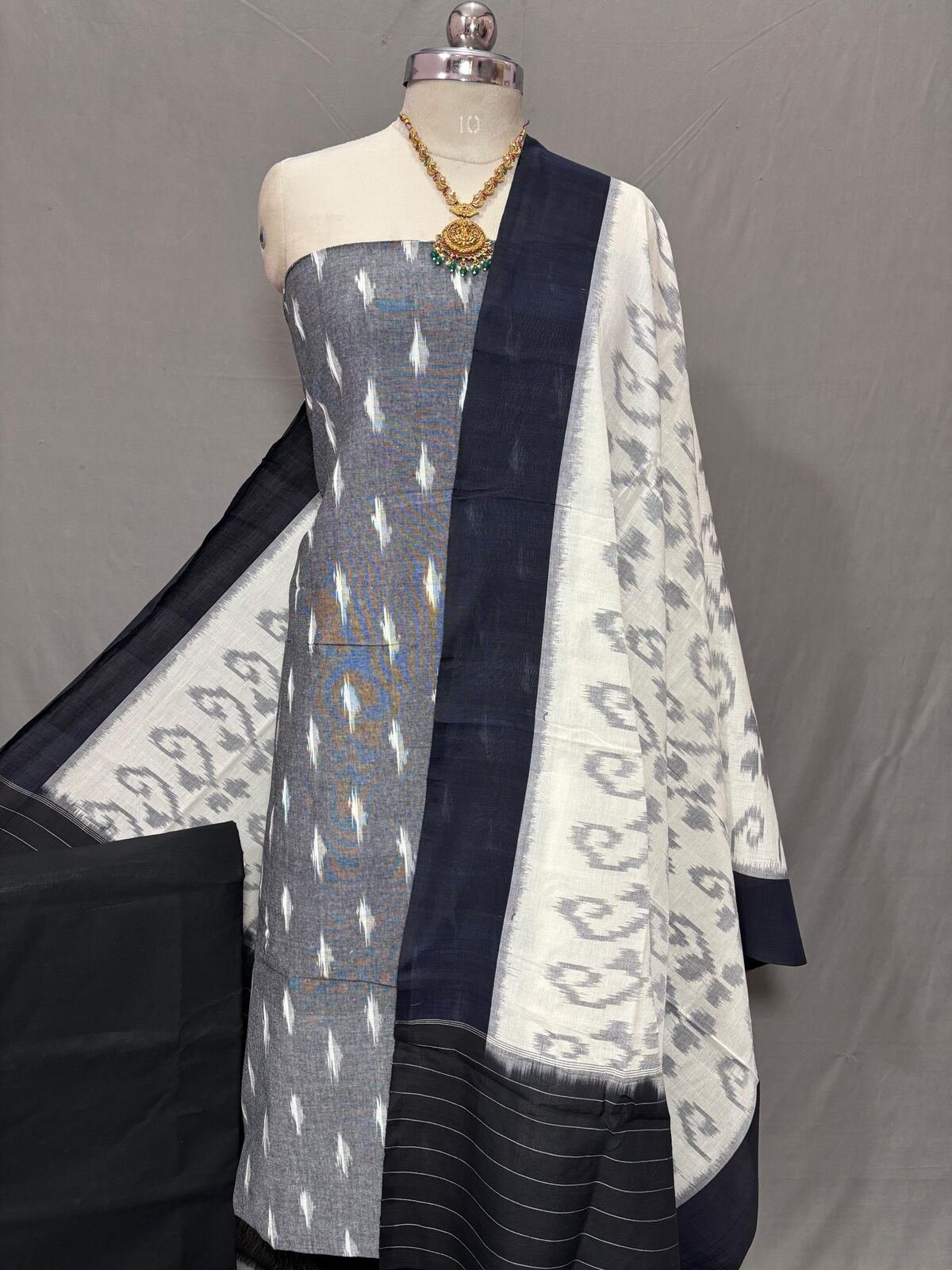 Salwar Set - PSSIG18-CS3PDIECD-21