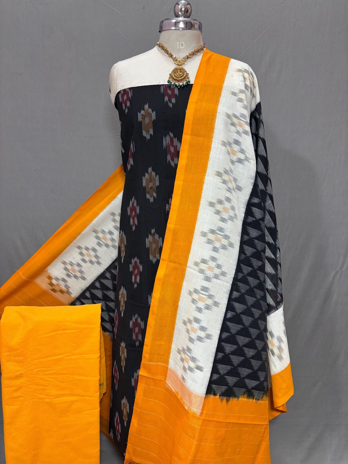 Salwar Set - PSSIG18-CS3PDIECD-29