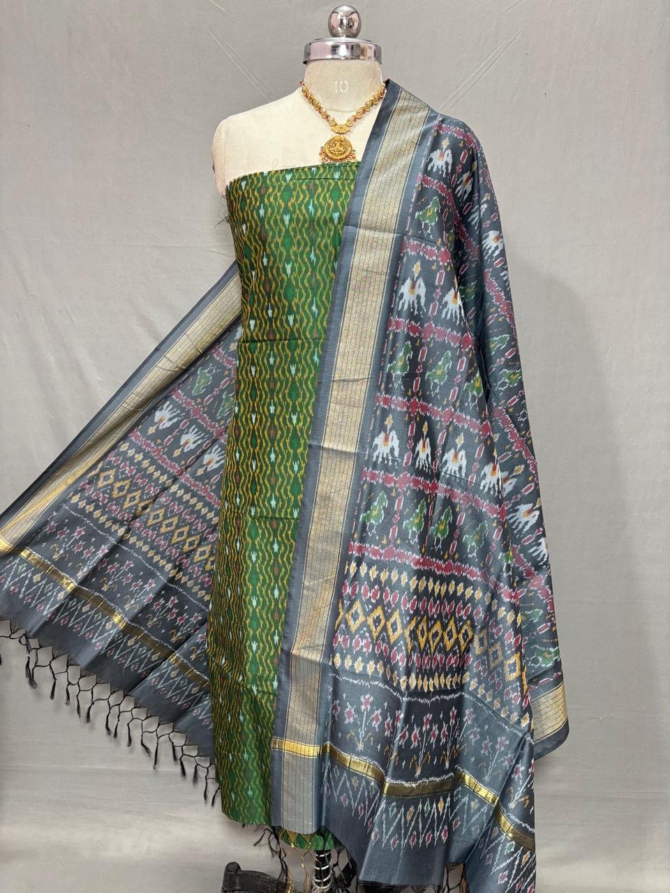 Salwar Set - PSSIG27-SCDTDEESC-20
