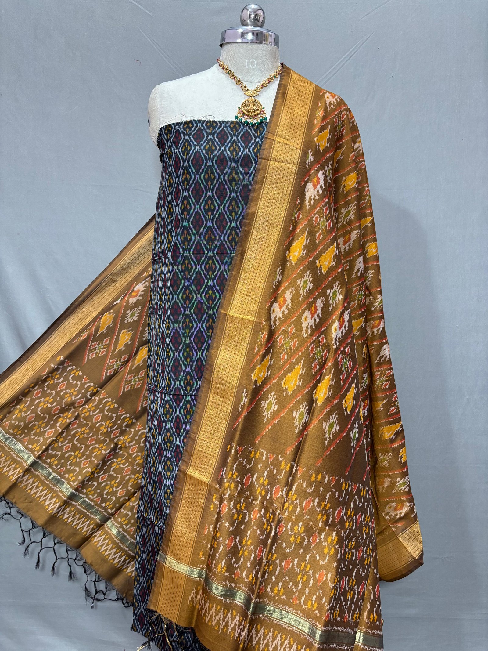 Salwar Set - PSSIG27-SCDTDEESC-35