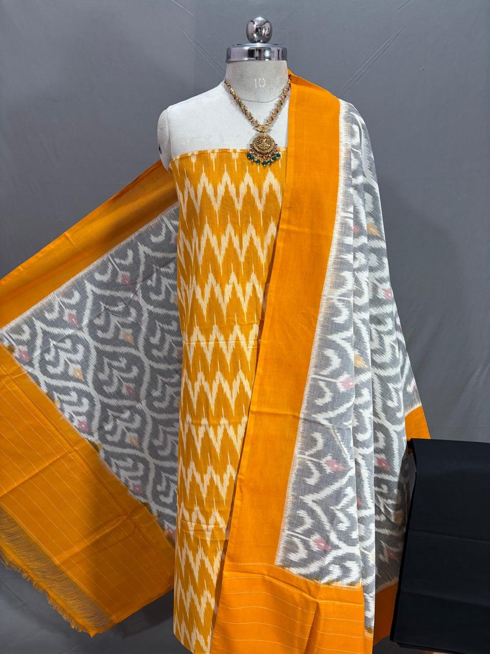 Salwar Set - PSSIL07-CS3PDIEDC-01