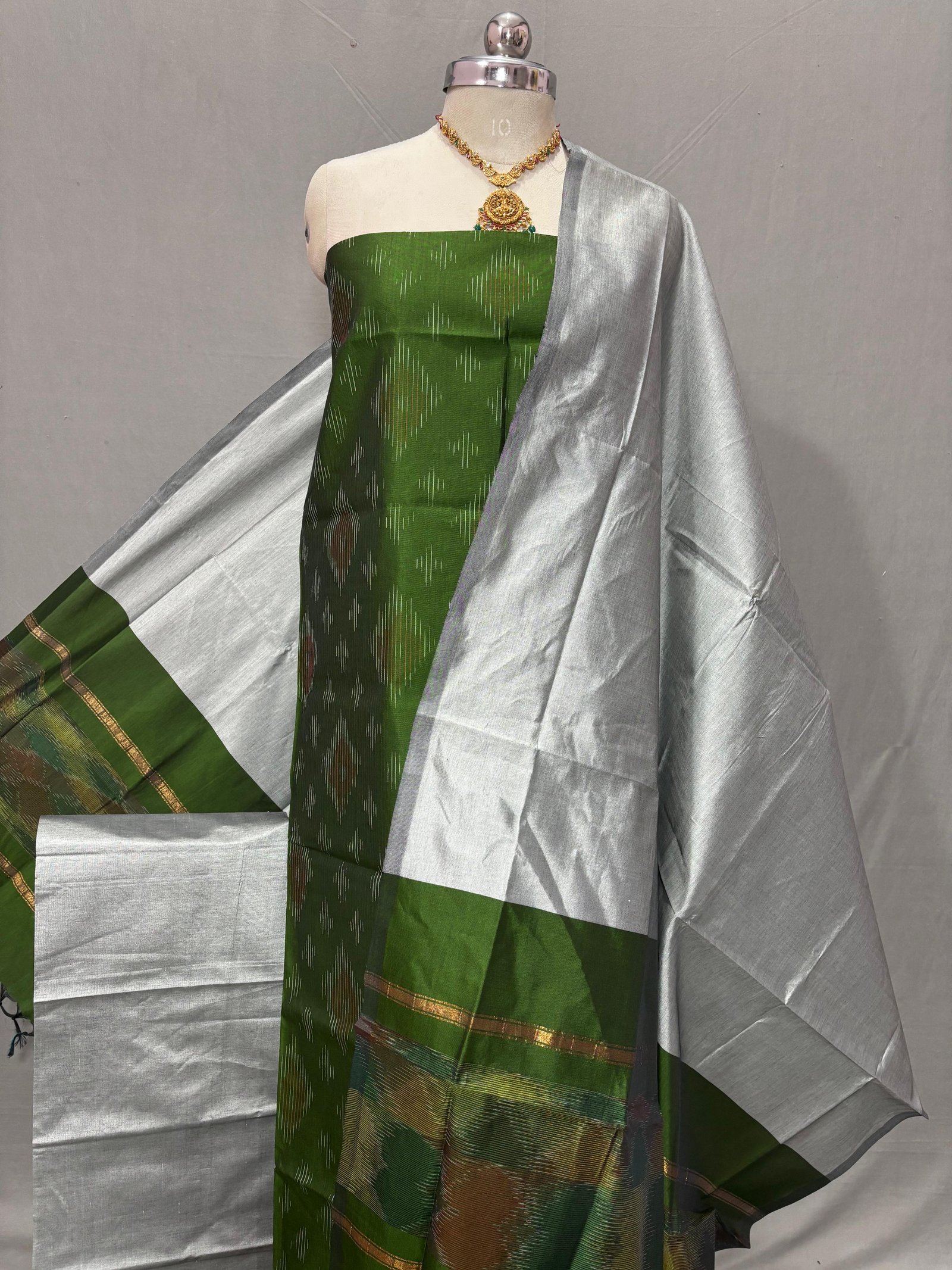 Salwar Set - PSSIL15-SCSMCIIDD-06