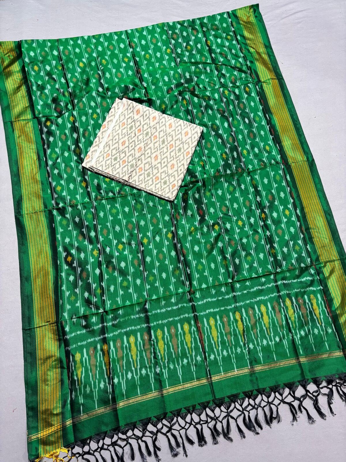 Salwar Set - PSSIO25-SDSTCFCCD-12