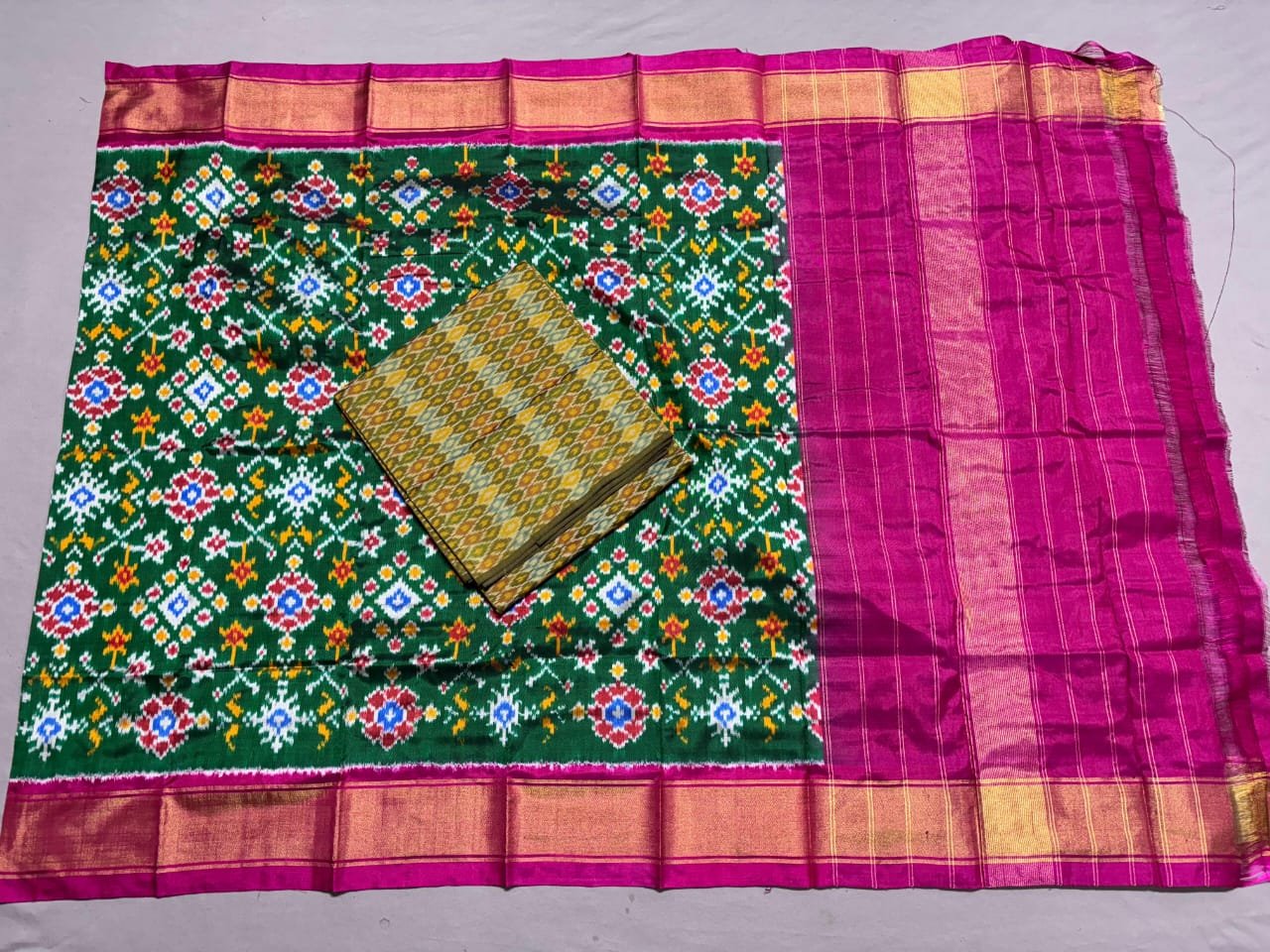 Silk Dupatta Sico Top - PSSIY07-SDSTCFXCC-33