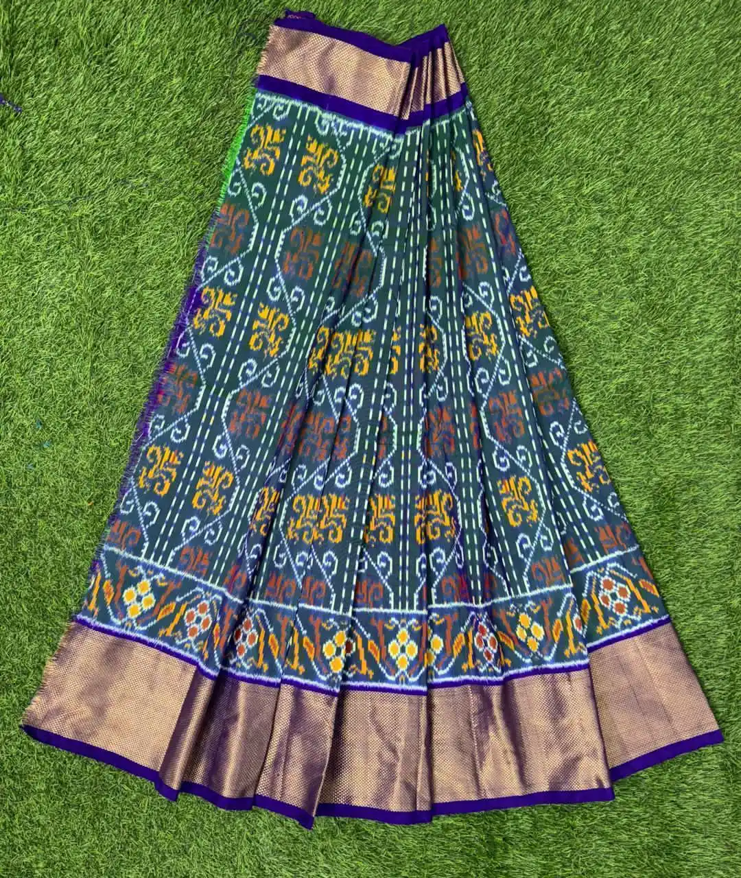 Silk Lehenga - PSDHN03-FSLGDSZCD-21