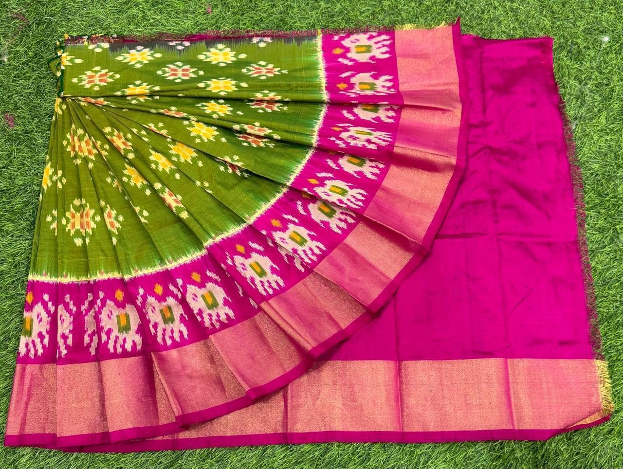 Silk Lehenga - PSDHS15-ZSLGCZCDC-06