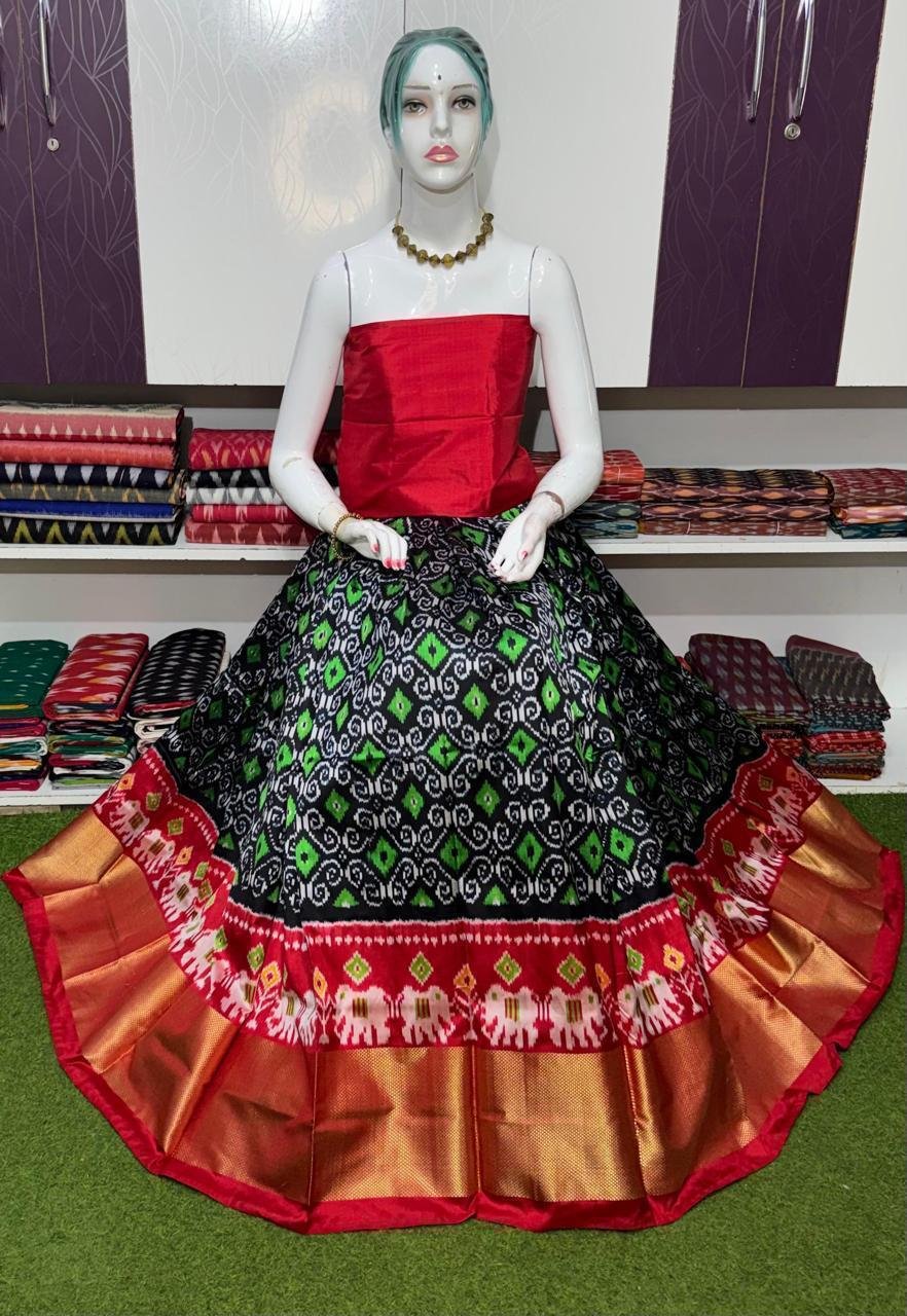 Silk Lehenga - PSRGG20-FSLGCSZDD-02