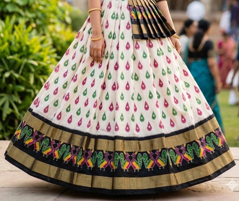 Silk Lehenga - PSSIG16-FSLGCSSDC-06